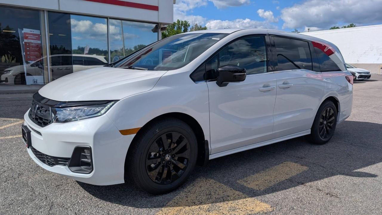 2026 Honda Odyssey Sport-L Passenger Van Photo0