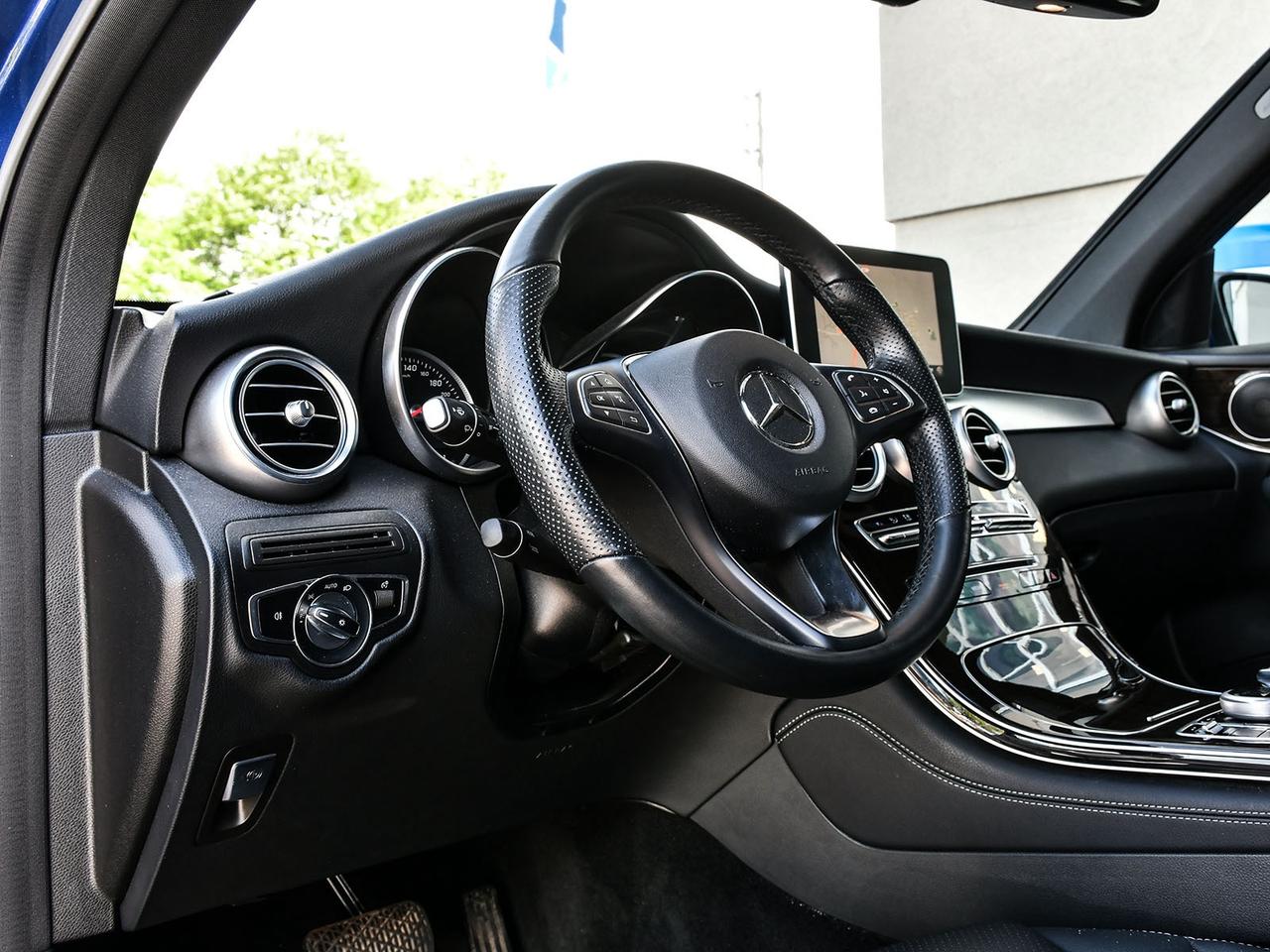 2019 Mercedes-Benz GLC 4MATIC® Photo