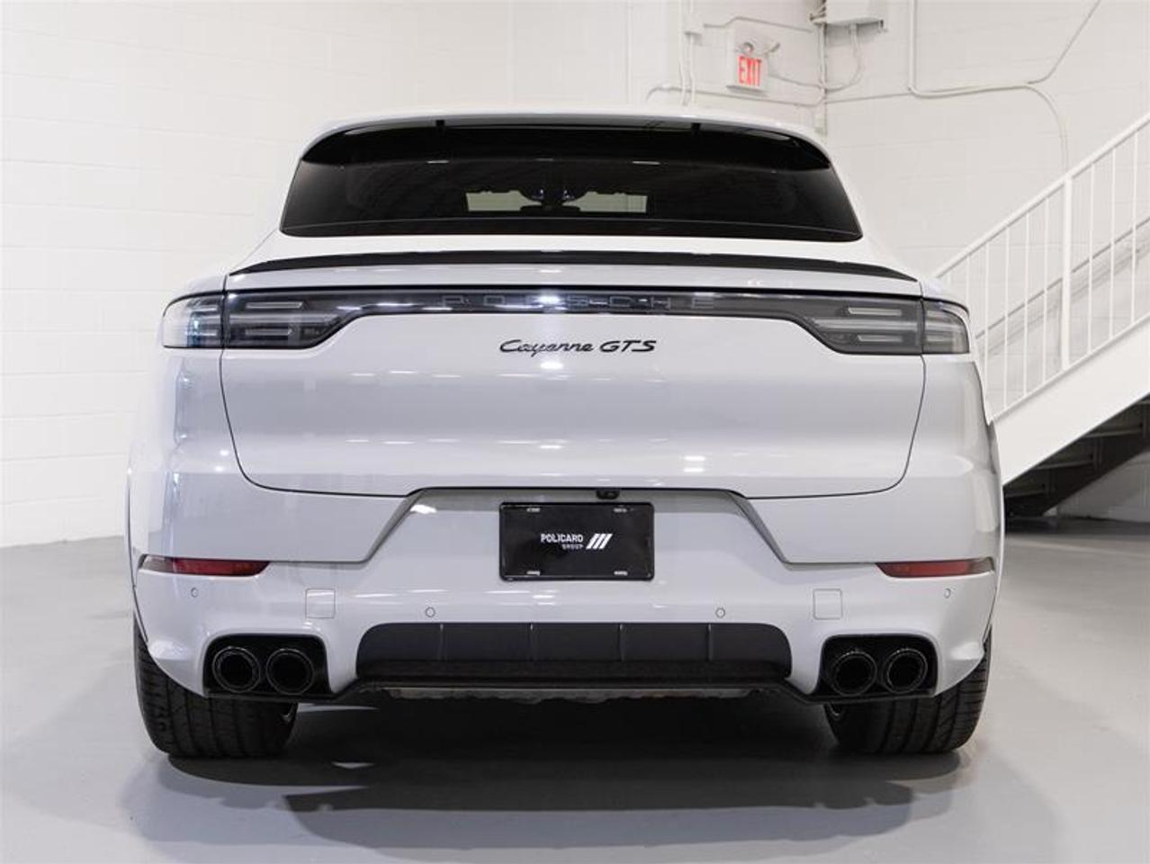 2022 Porsche Cayenne GTS Coupe Photo