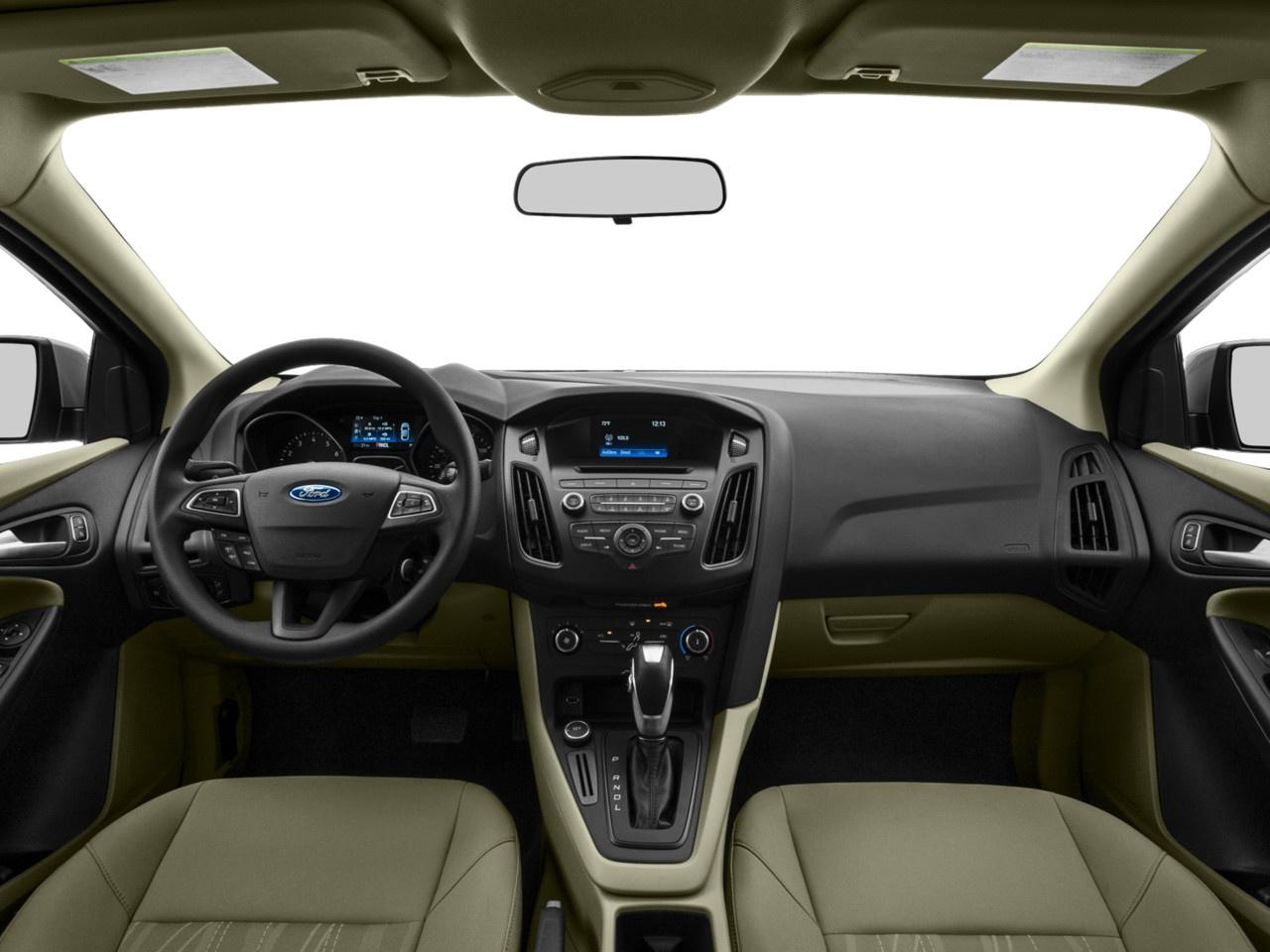 2015 Ford Focus 4DR SDN SE Photo