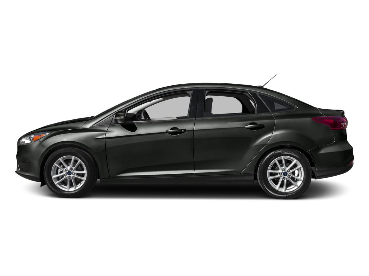 2015 Ford Focus 4DR SDN SE Photo2