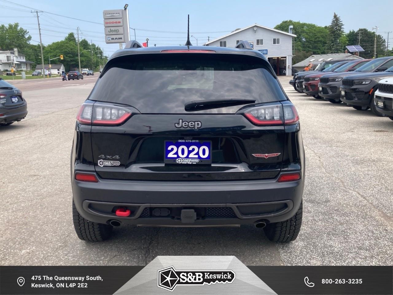 2020 Jeep Cherokee Trailhawk 4dr 4x4 Photo3