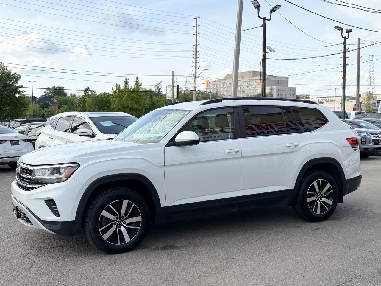 2021 Volkswagen Atlas Comfortline AWD Pearl White   7 Pass   Leather   B Photo2