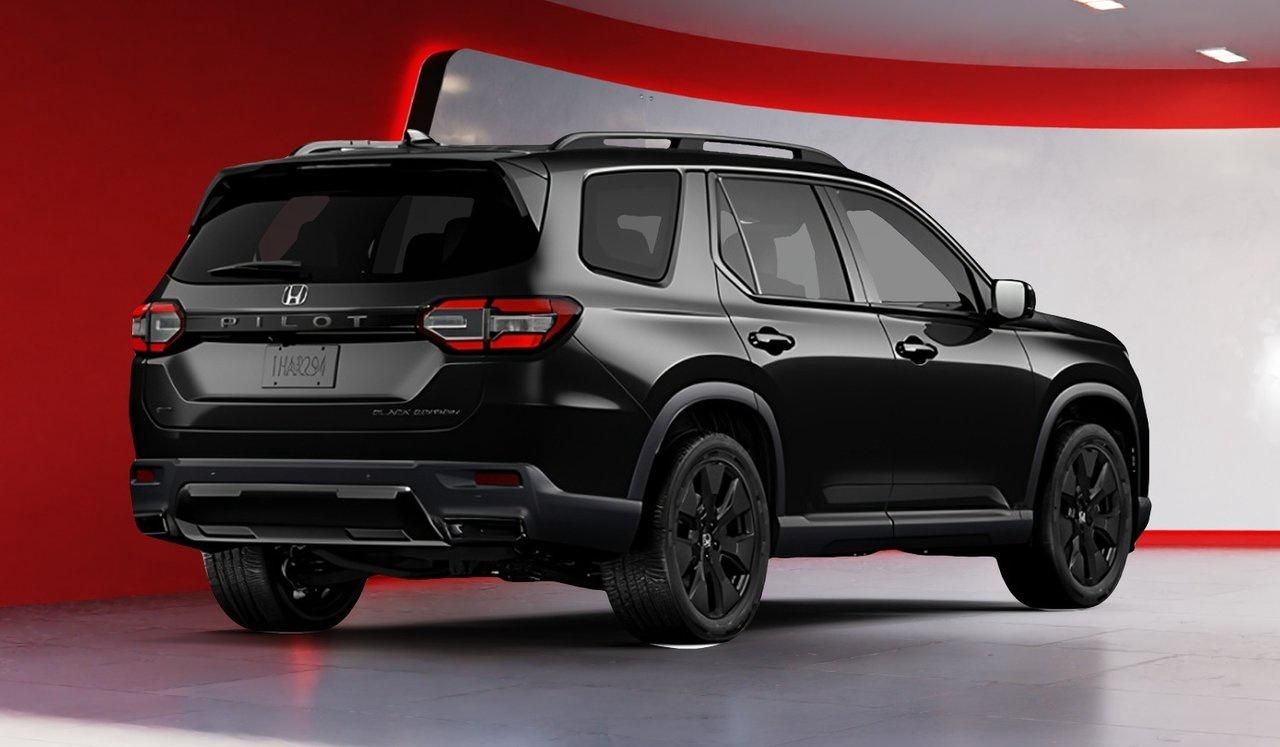 2026 Honda Pilot Black Edition Photo2