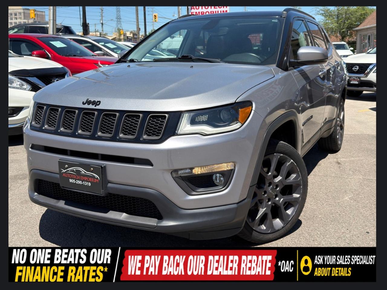 2019 Jeep Compass High Altitude 4X4   Pano Roof   Leather   Blind Sp Photo0