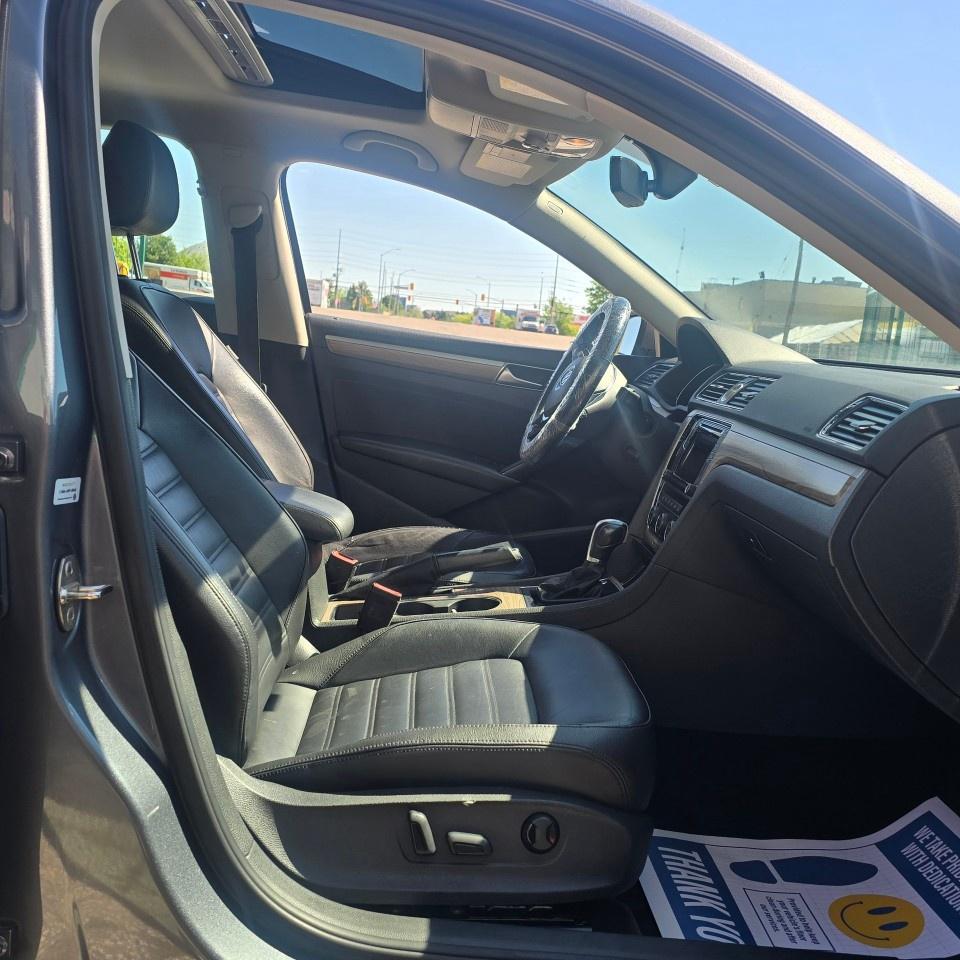 2016 Volkswagen Passat 4DR SDN 1.8 TSI AUTO HIGHLINE Photo