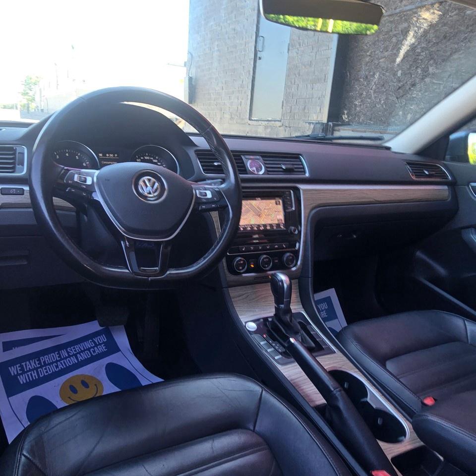 2016 Volkswagen Passat 4DR SDN 1.8 TSI AUTO HIGHLINE Photo