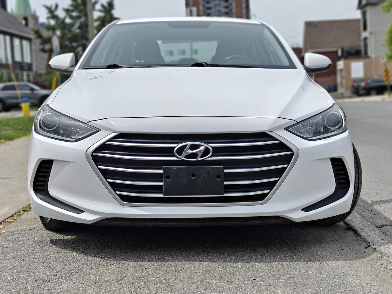 2017 Hyundai Elantra LE (A6) 4dr Sedan Photo