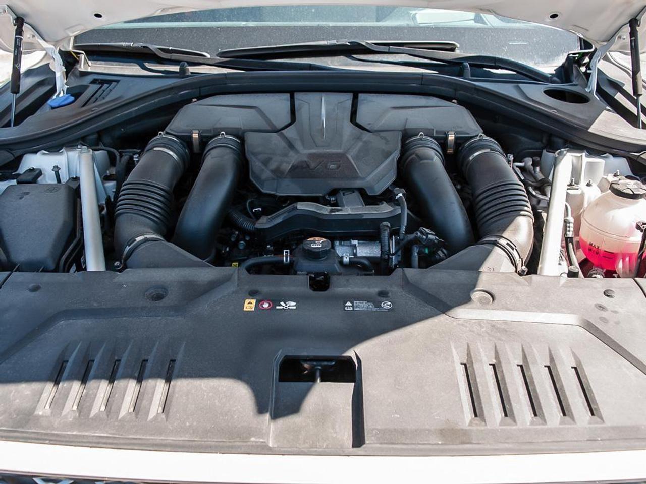 2025 Genesis GV70 3.5T Sport Plus w/eLSD 4dr All-Wheel Drive Photo