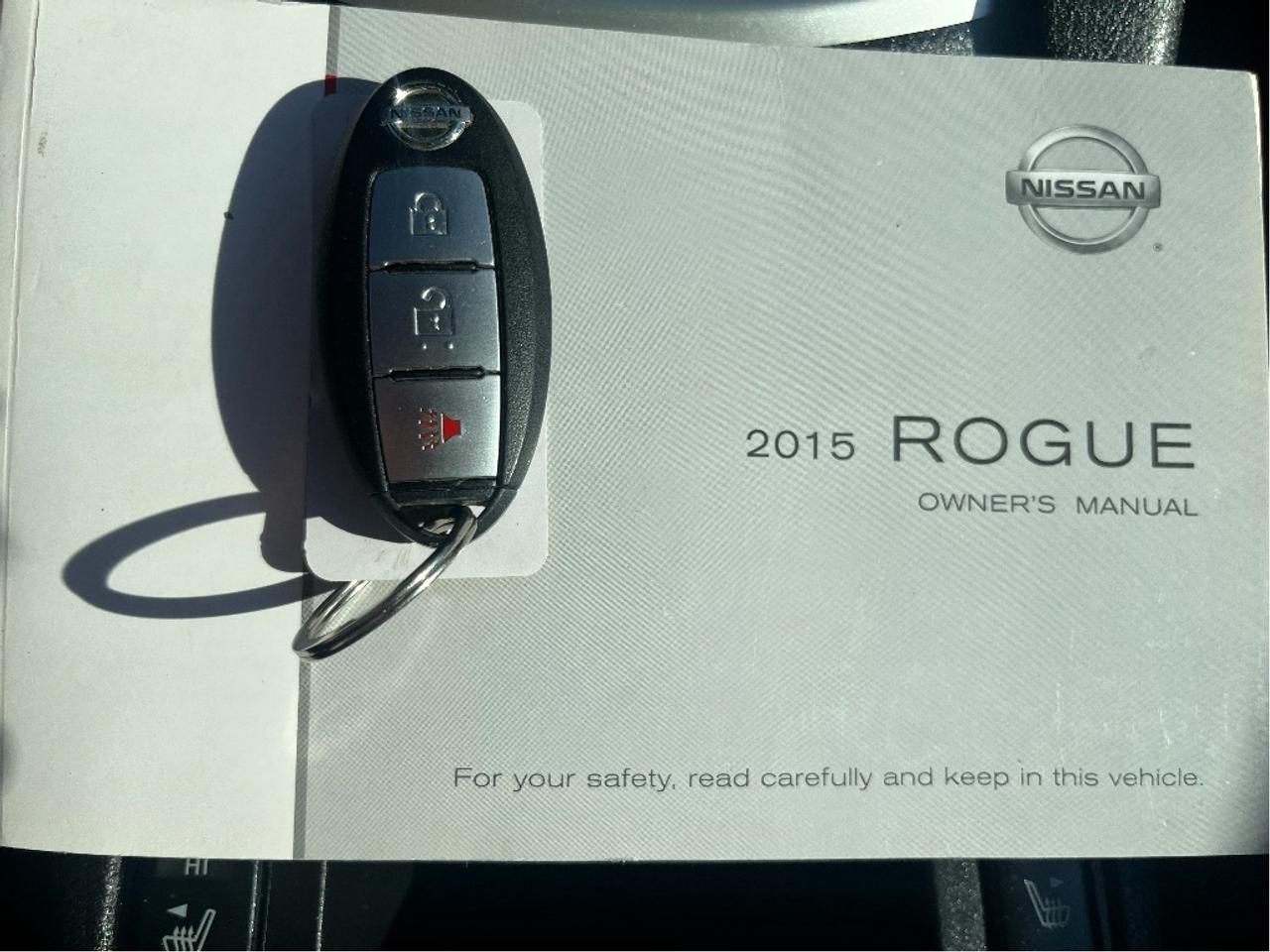 2015 Nissan Rogue SV AWD CERTIFIED Photo