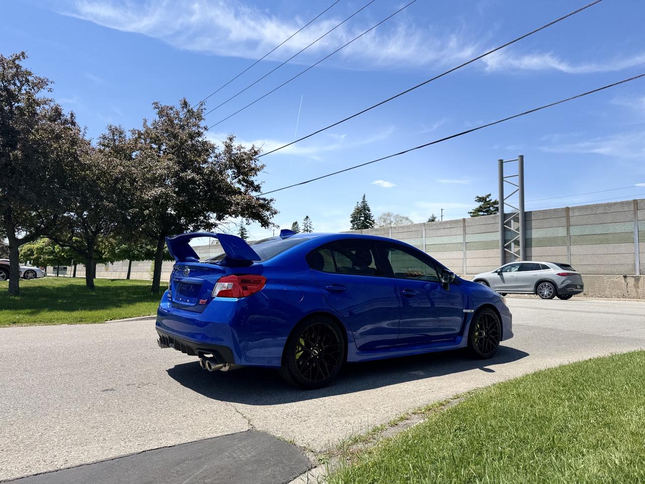 2020 Subaru WRX STI Manual   CleanCarfax! Photo4