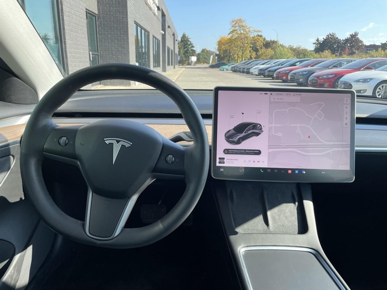 2021 Tesla Model 3 Standard Range Plus RWD   1 Owner! No Extra Fees! Photo