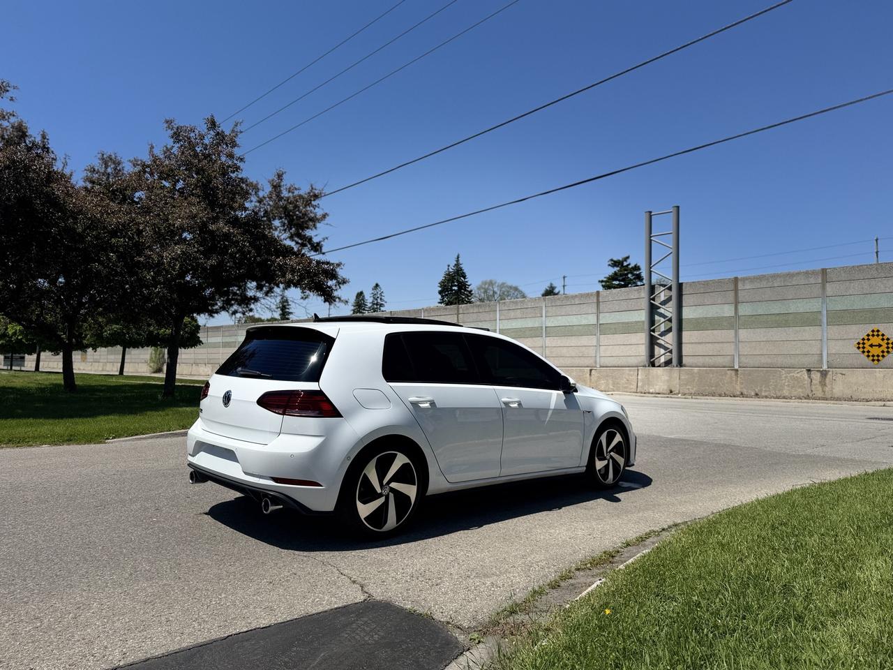 2018 Volkswagen Golf GTI Autobahn   DSG   Fender Sound! Photo
