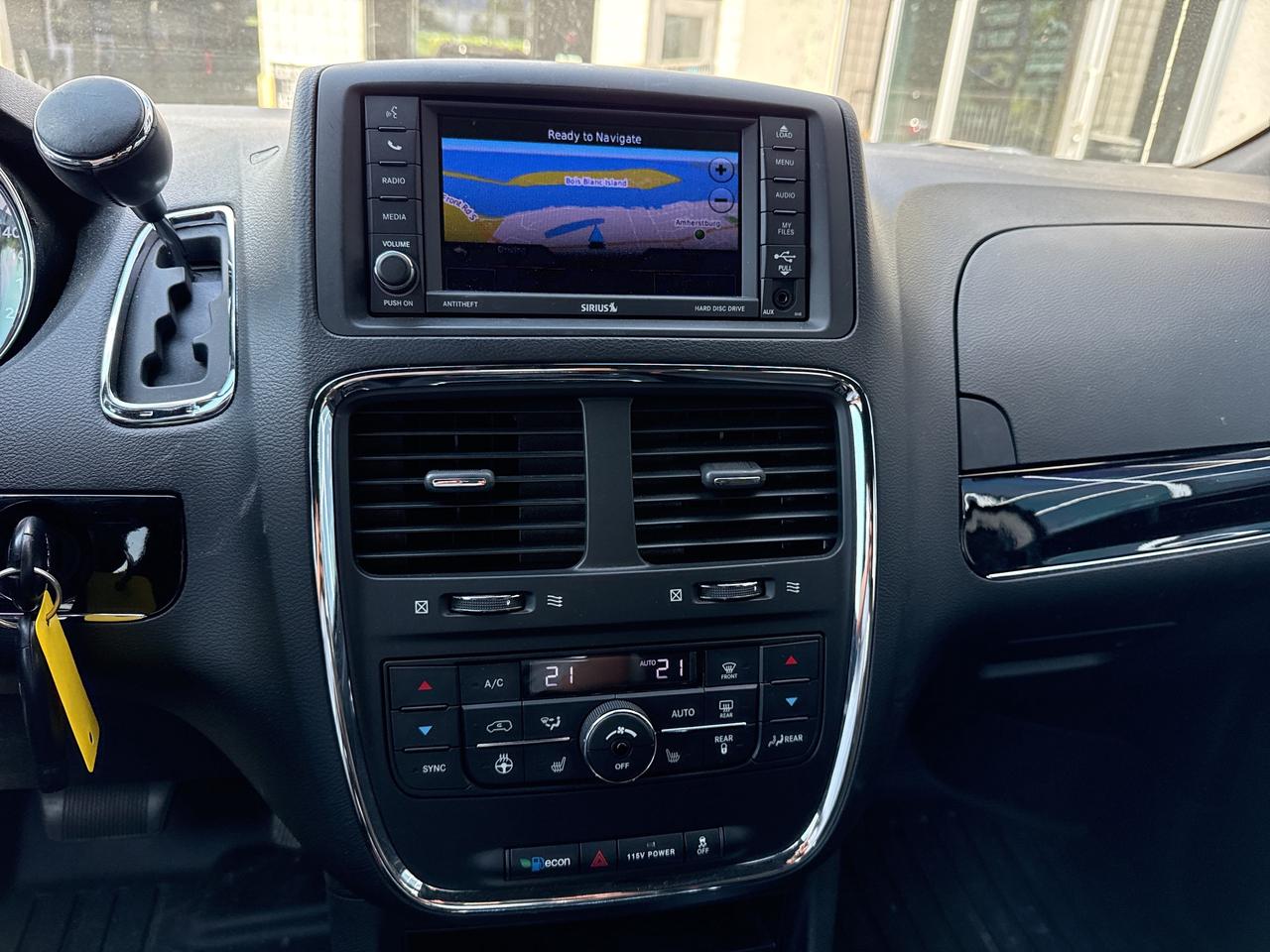 2020 Dodge Grand Caravan PREMIUM PLUS Photo