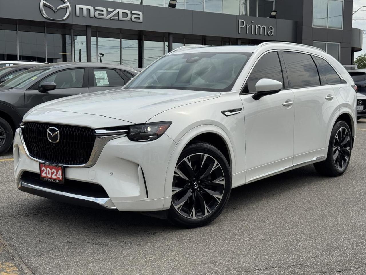 2024 Mazda CX-90 MHEV SIGNATURE/ ONLY 23K/ EXTENDED WARRANTY/ 3.95% RATE Photo