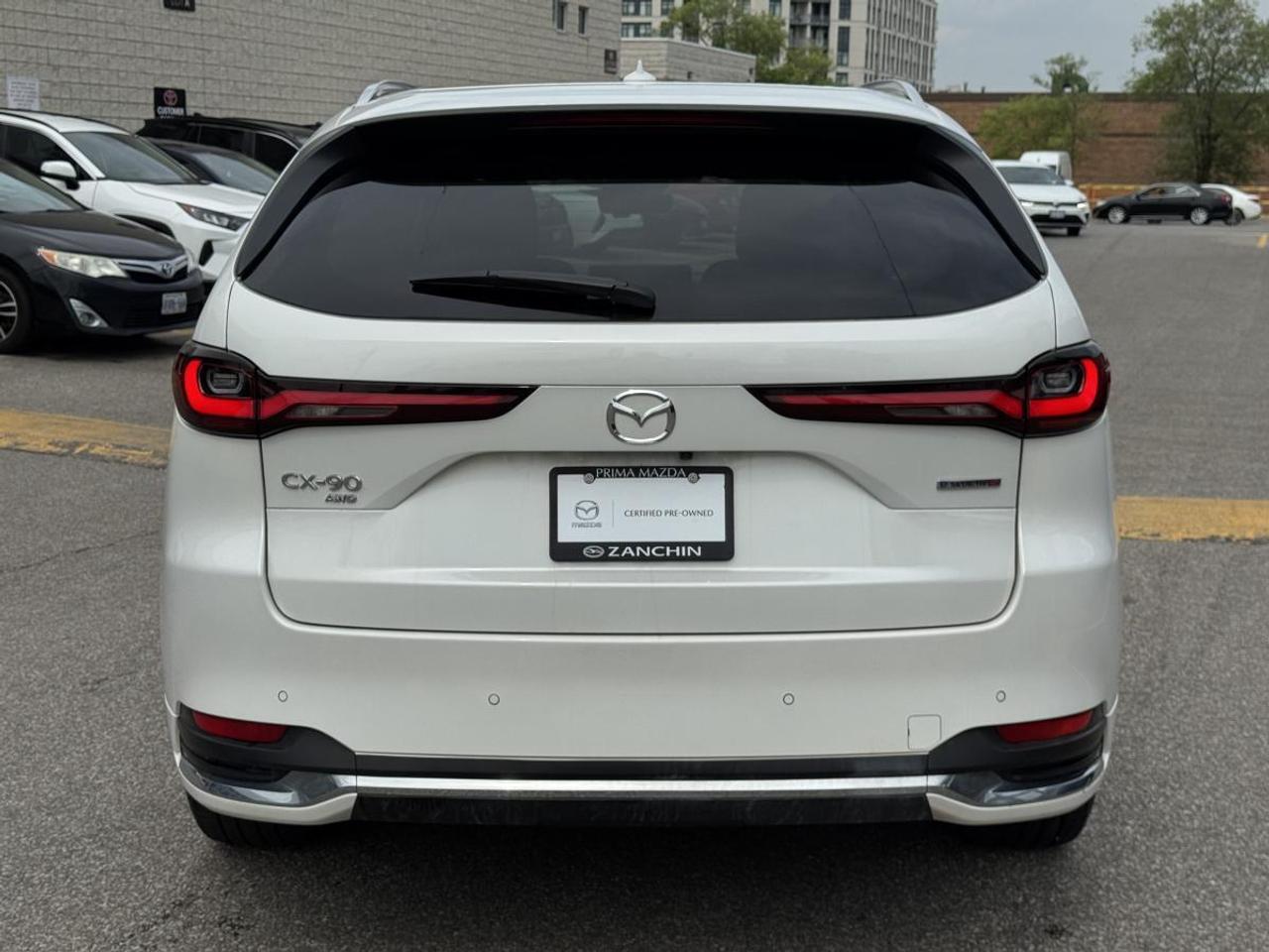 2024 Mazda CX-90 MHEV SIGNATURE/ ONLY 23K/ EXTENDED WARRANTY/ 3.95% RATE Photo