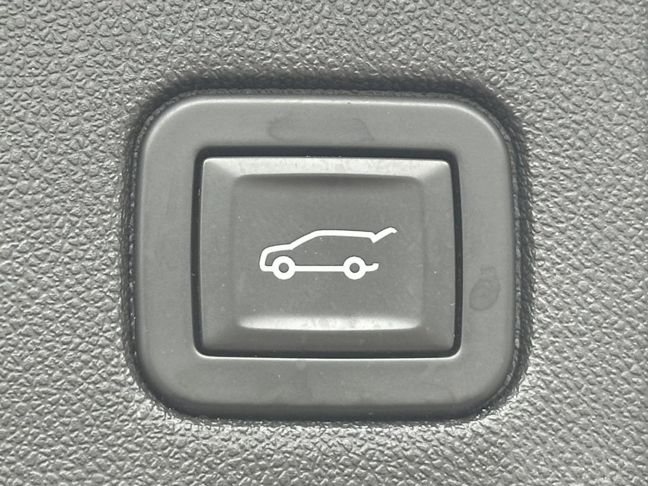 2019 Chevrolet Equinox FWD LT Diesel Photo