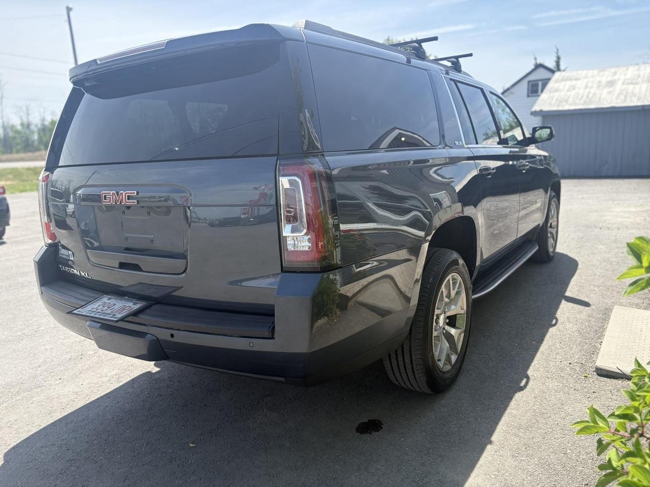 2020 GMC Yukon XL SLE 4X4 Photo