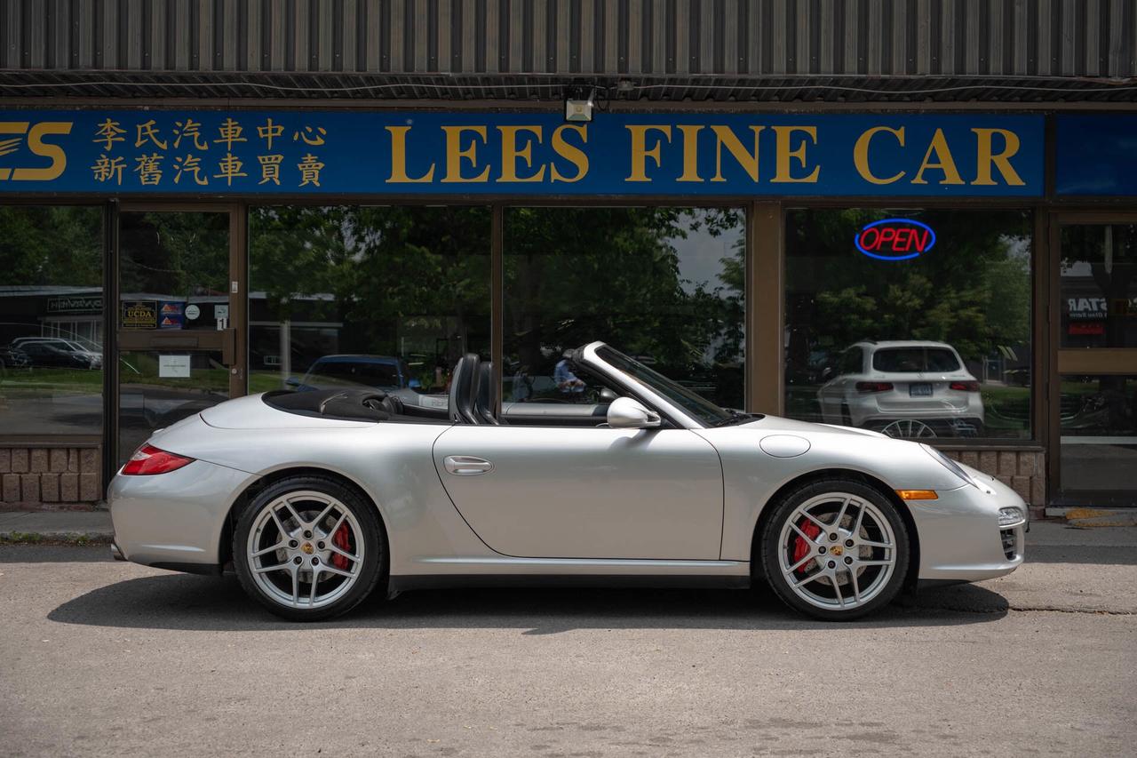 2009 Porsche 911 Carrera 4S Cabriolet Photo