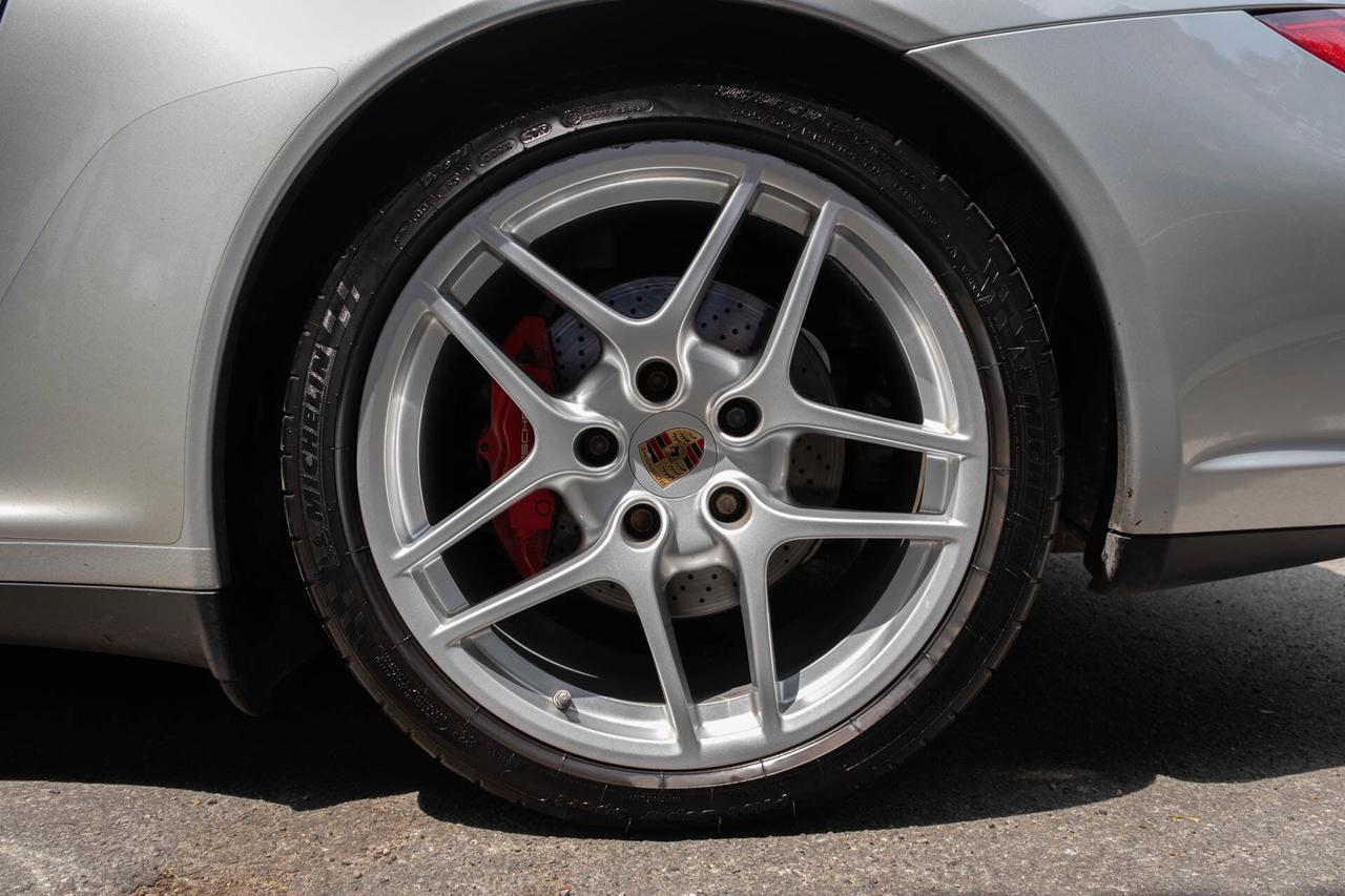 2009 Porsche 911 Carrera 4S Cabriolet Photo
