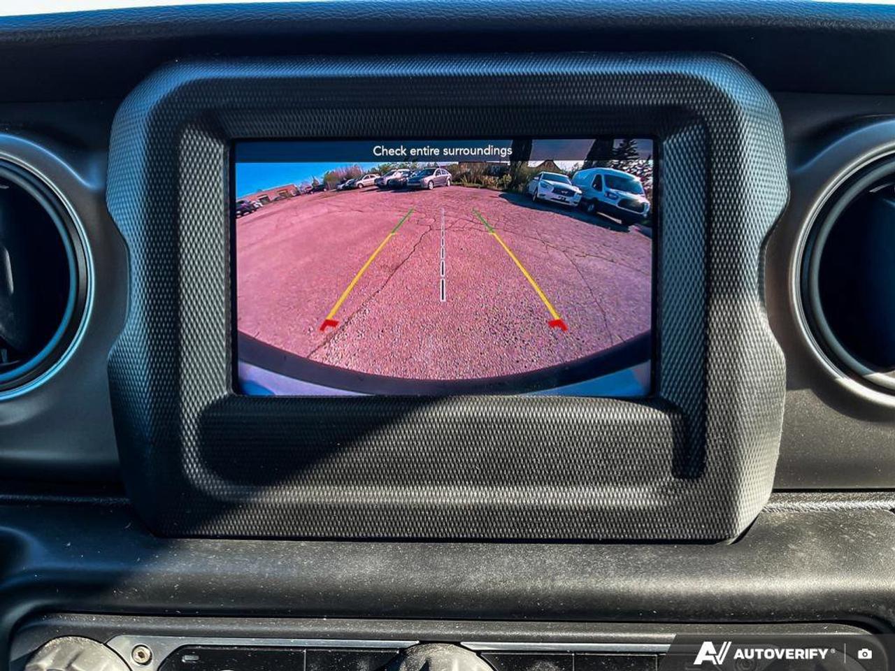 2022 Jeep Wrangler Sport S Photo