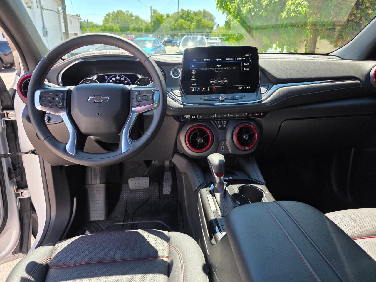 2025 Chevrolet Blazer RS 4dr All-Wheel Drive Photo
