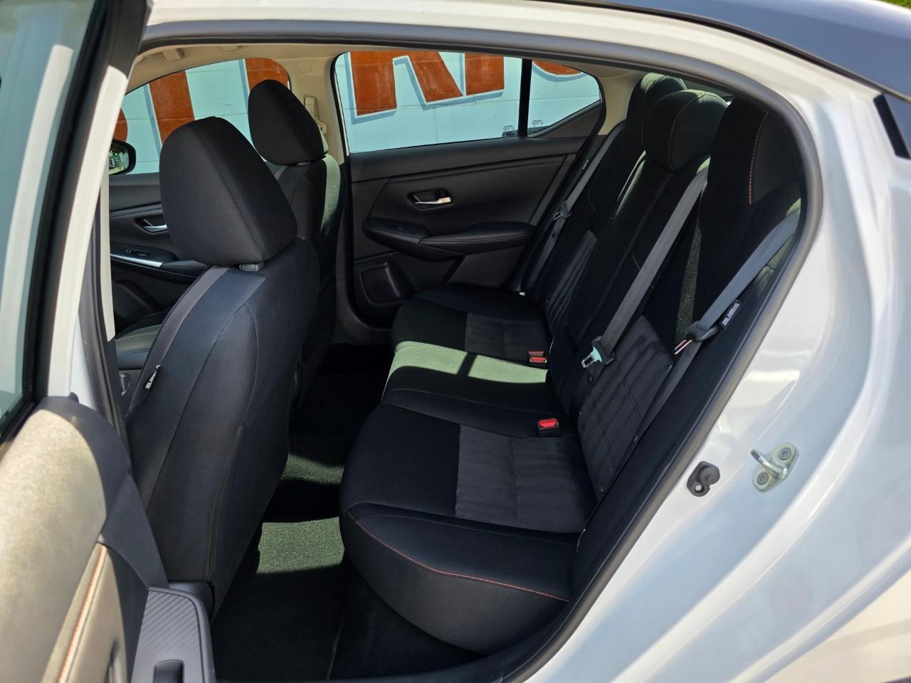 2023 Nissan Sentra SR 4dr Sedan Photo