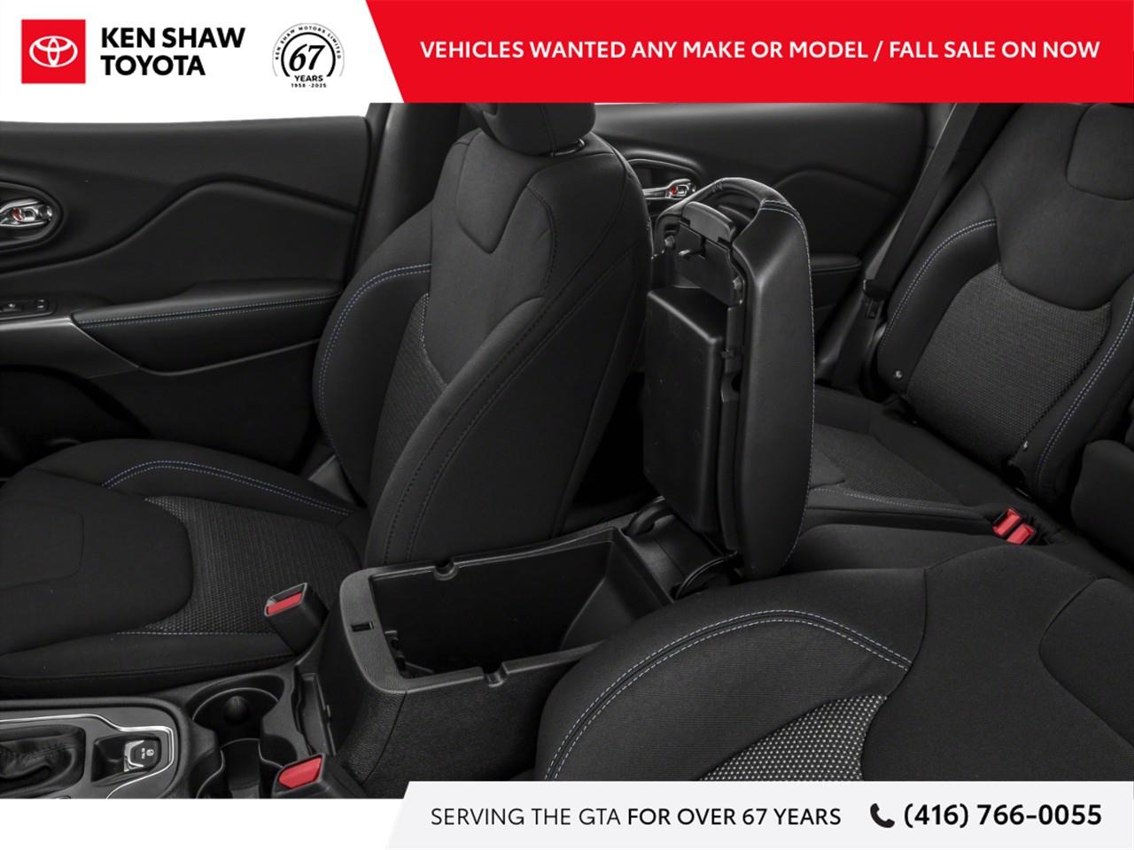 2019 Jeep Cherokee Limited 4dr Front-Wheel Drive Photo