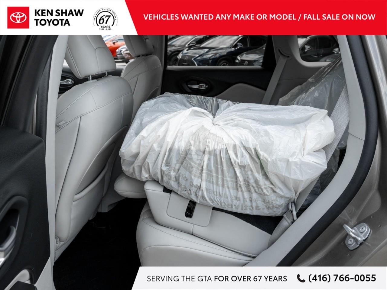 2019 Jeep Cherokee Limited 4dr Front-Wheel Drive Photo