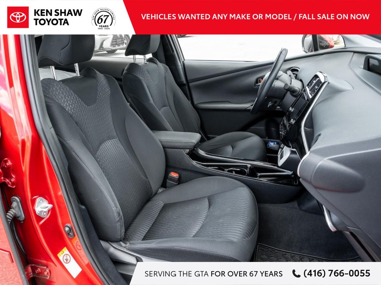 2018 Toyota Prius Prime  Photo