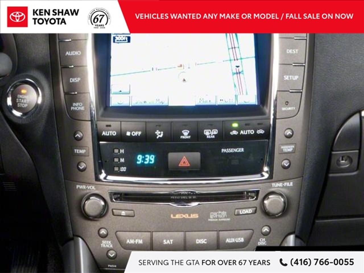 2010 Lexus IS 350C Base 2dr Convertible Photo
