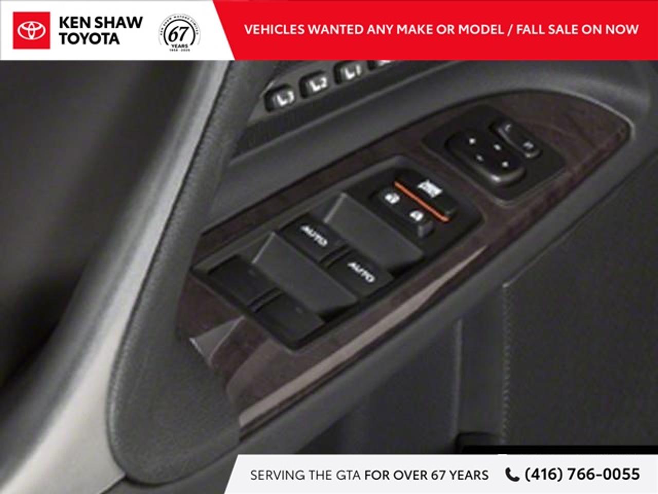 2010 Lexus IS 350C Base 2dr Convertible Photo