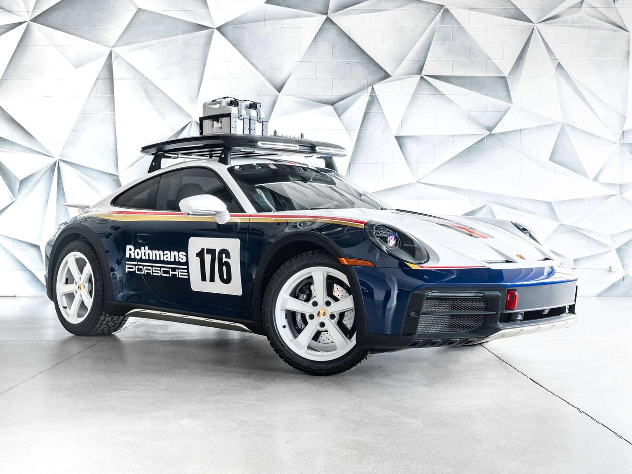 2024 Porsche 911 Dakar Photo