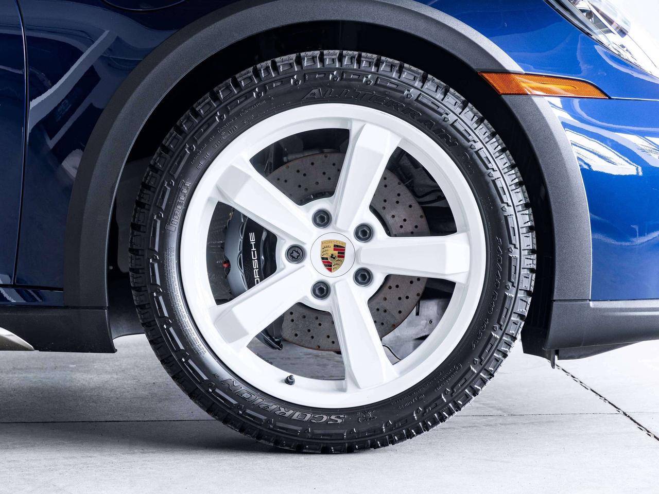 2024 Porsche 911 Dakar Photo