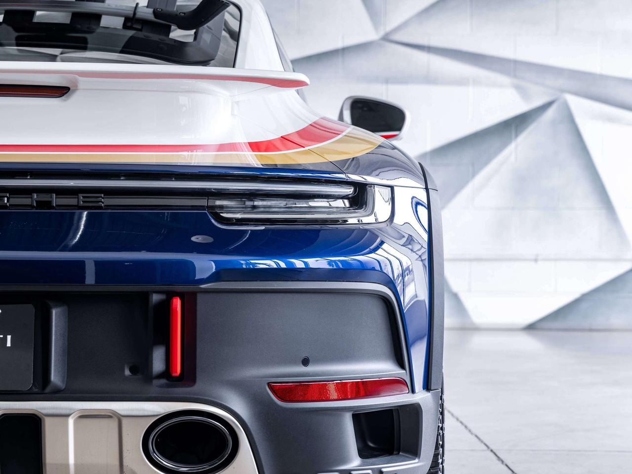 2024 Porsche 911 Dakar Photo