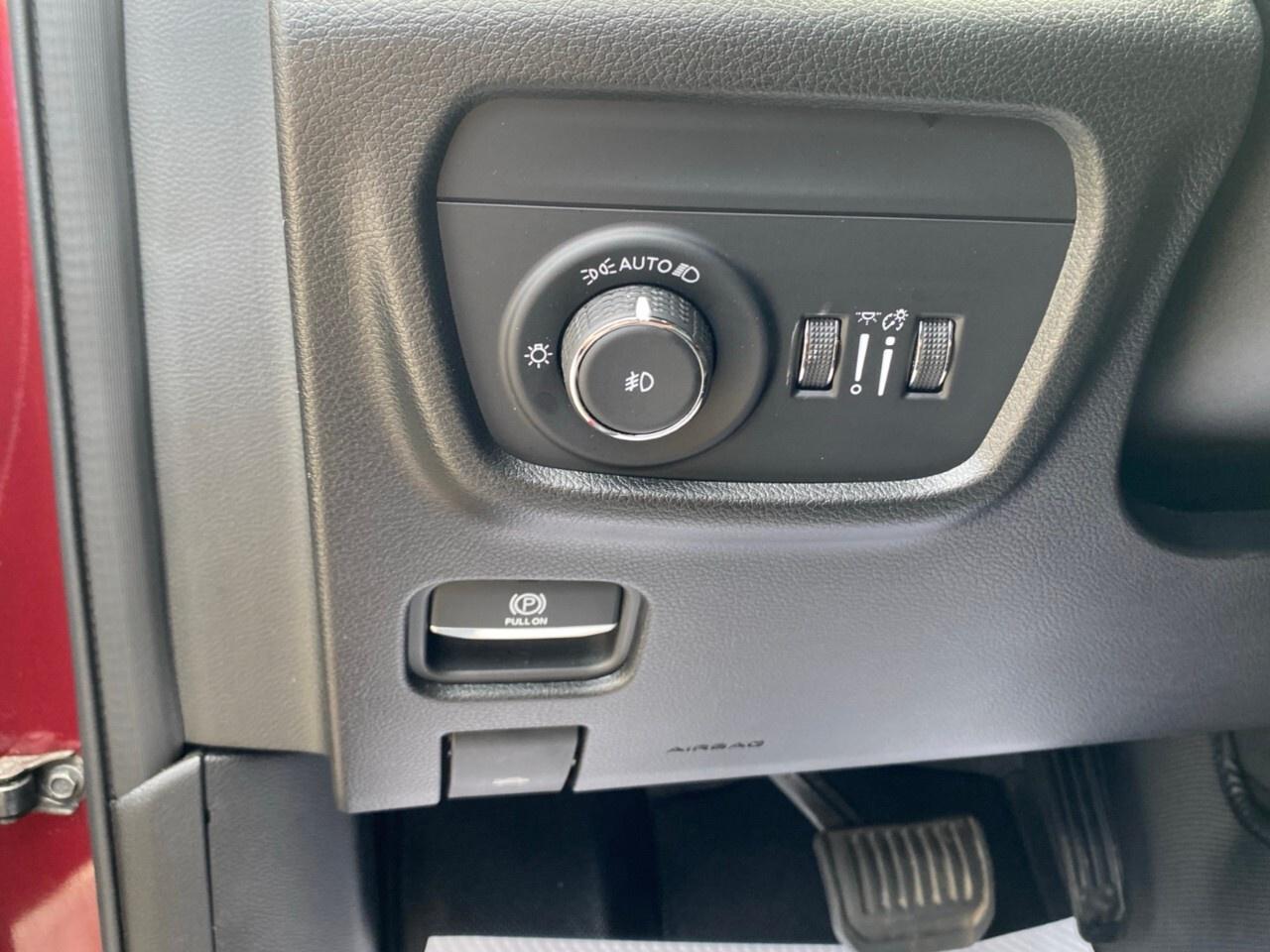 2023 Jeep Grand Cherokee LIMITED 4X4 Photo
