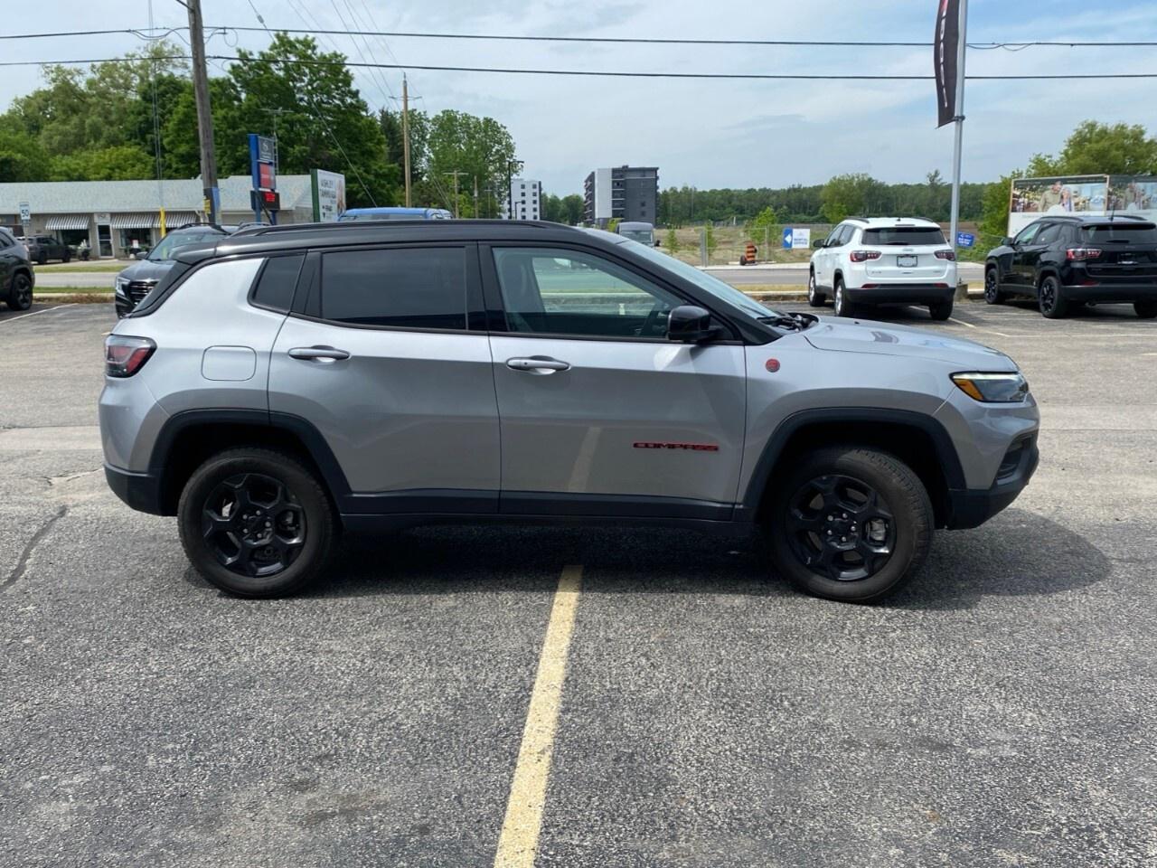 2023 Jeep Compass Trailhawk Elite 4x4 Photo