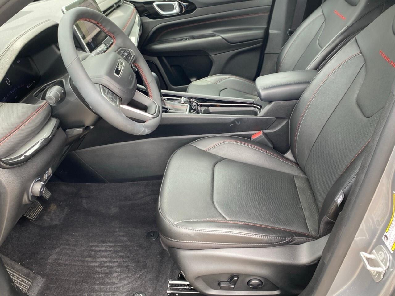 2023 Jeep Compass Trailhawk Elite 4x4 Photo