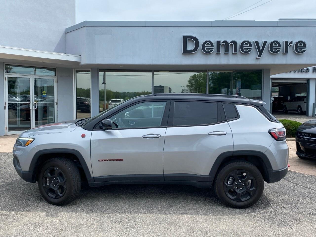 2023 Jeep Compass Trailhawk Elite 4x4 Photo