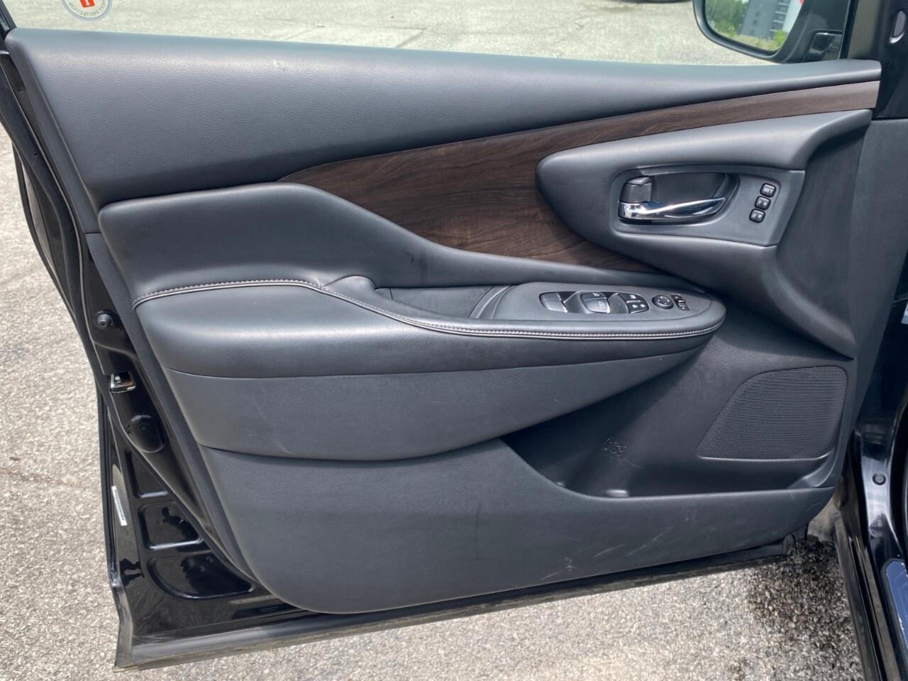 2019 Nissan Murano Platinum Photo