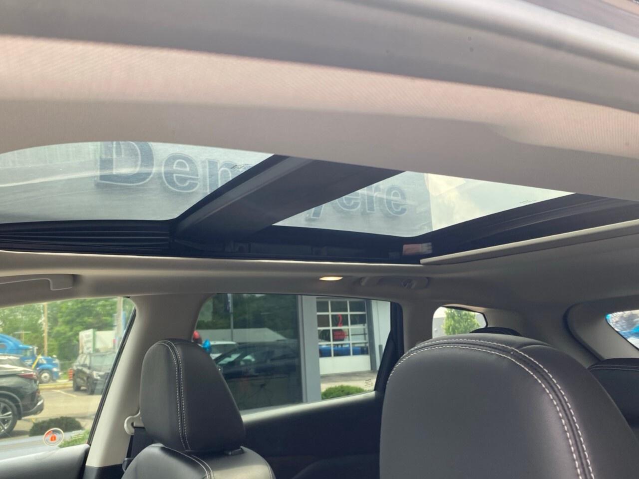 2019 Nissan Murano Platinum Photo
