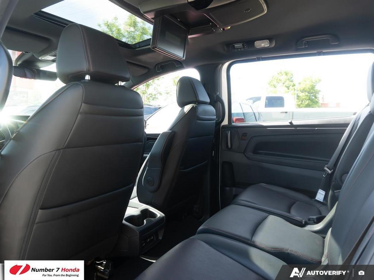 2024 Honda Odyssey Black Edition *EXTENDED FACTORY WARRANTY*NO REPORT Photo