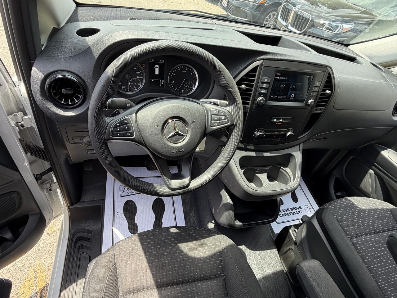 2023 Mercedes-Benz Metris Cargo Van 126WB, HEATED SEATS, PARTITION, HARD FLOOR,CRUISE Photo