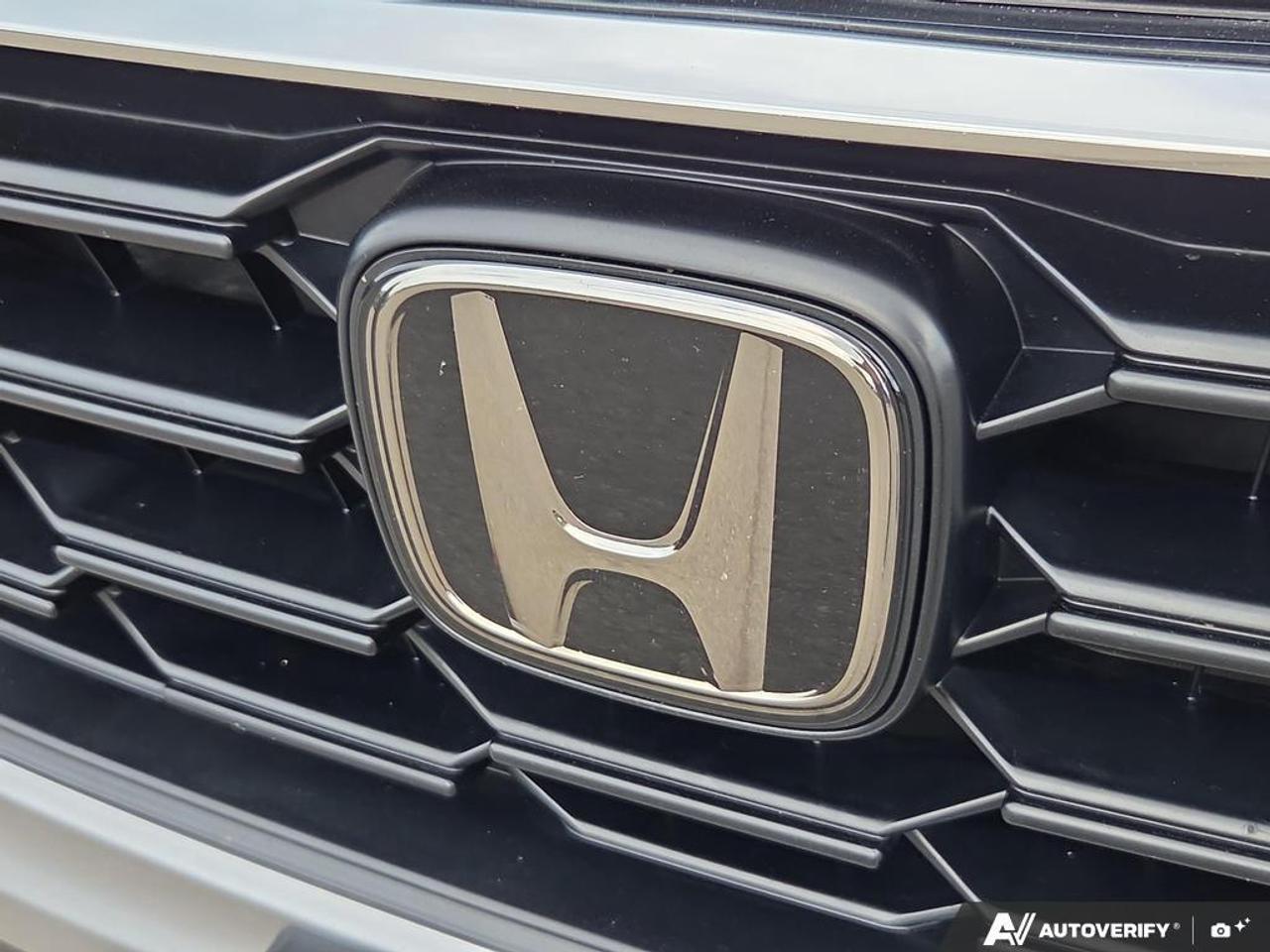 2023 Honda CR-V LX AWD   NO CLAIMS   ONE OWNER   APPLE CARPLAY Photo