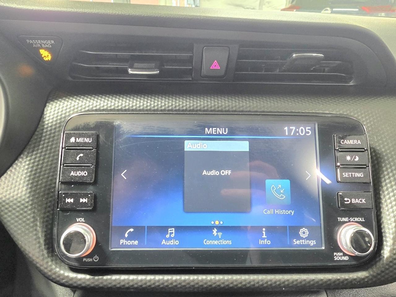 2024 Nissan Kicks SV FWD Photo
