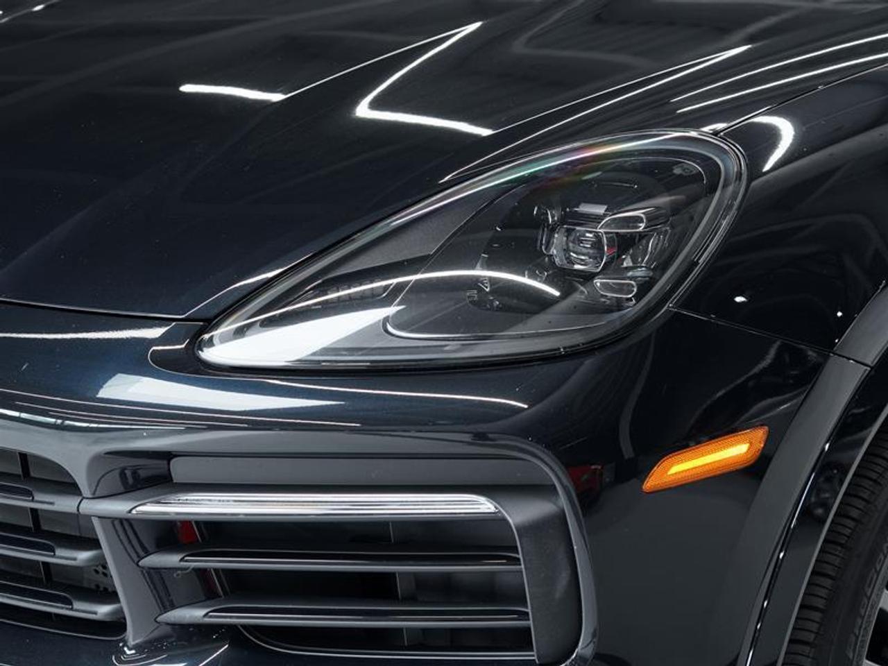 2023 Porsche Cayenne Coupe Photo