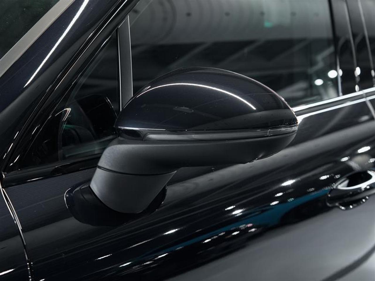 2023 Porsche Cayenne Coupe Photo