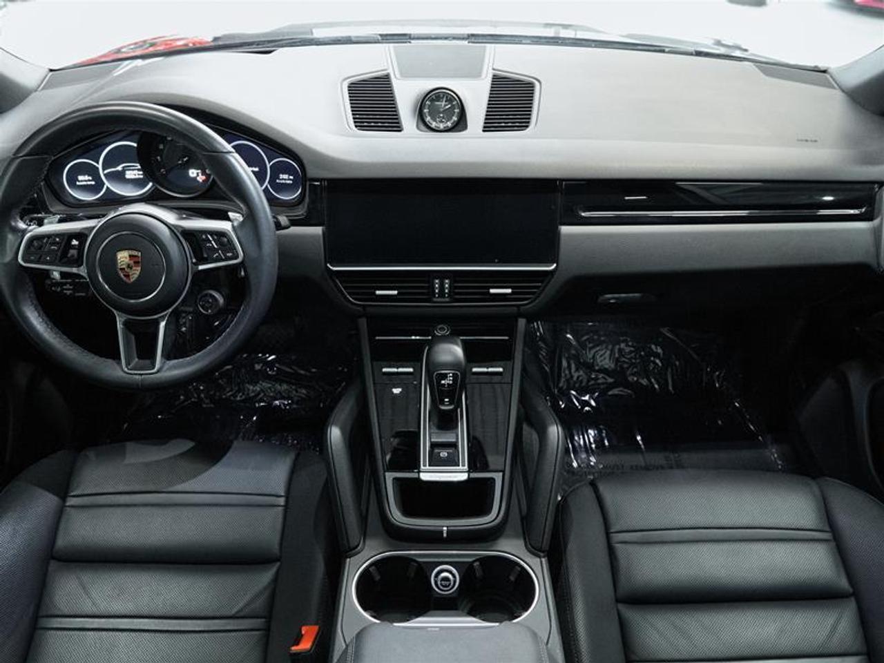 2023 Porsche Cayenne Coupe Photo