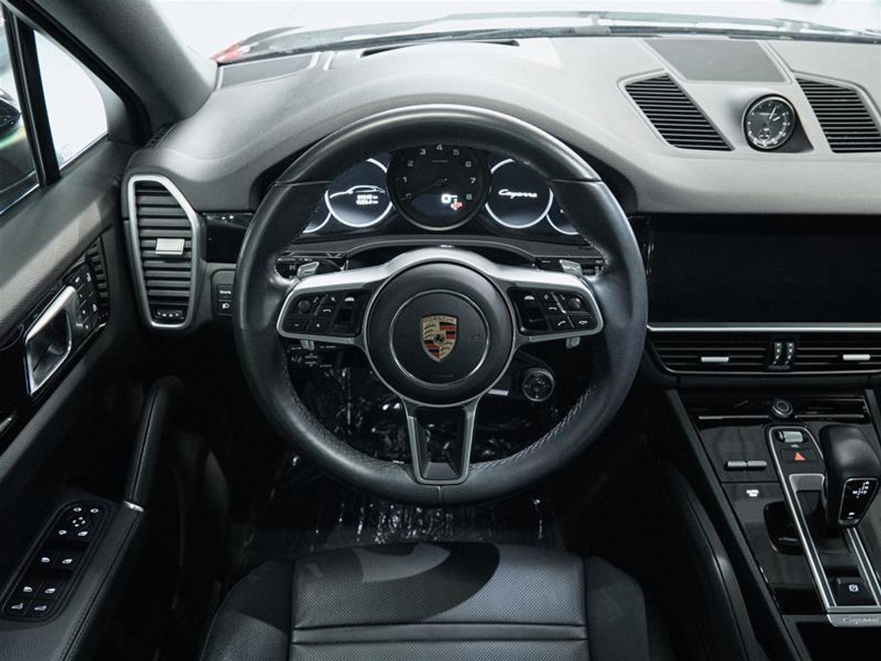 2023 Porsche Cayenne Coupe Photo