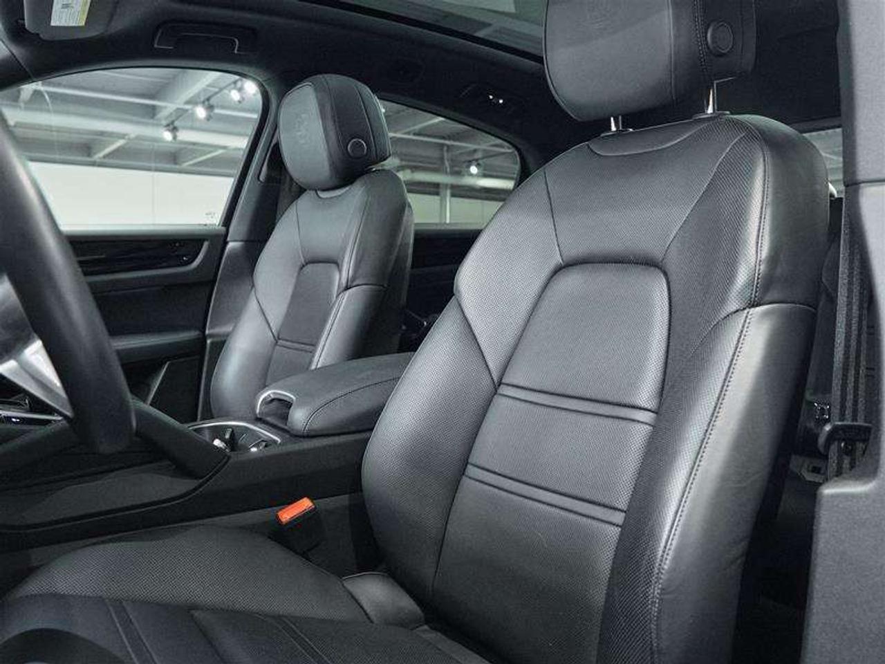 2023 Porsche Cayenne Coupe Photo